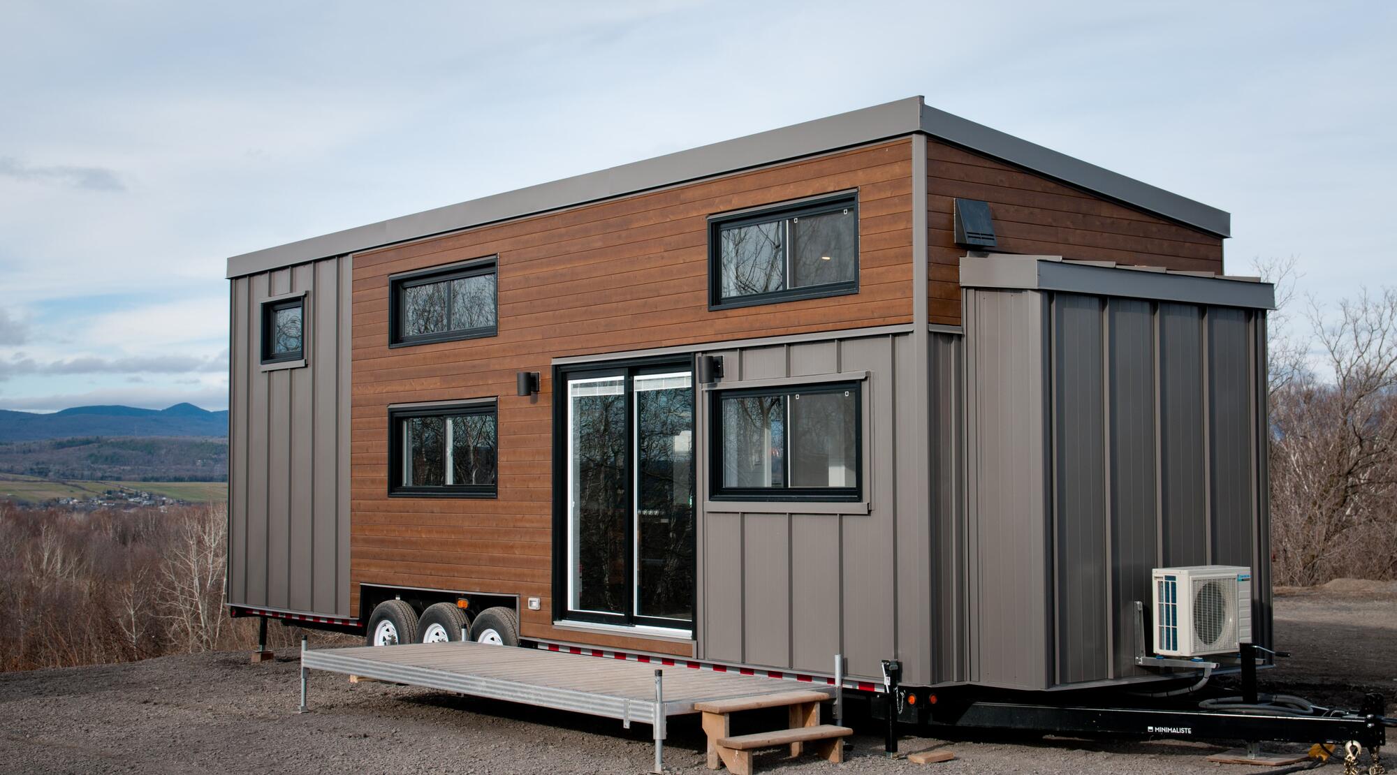 tiny house on wheels exterior