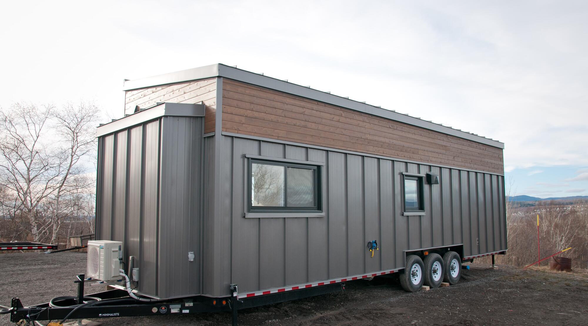 tiny house on wheels exterior