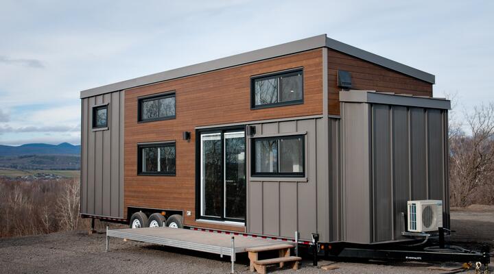 tiny house on wheels exterior