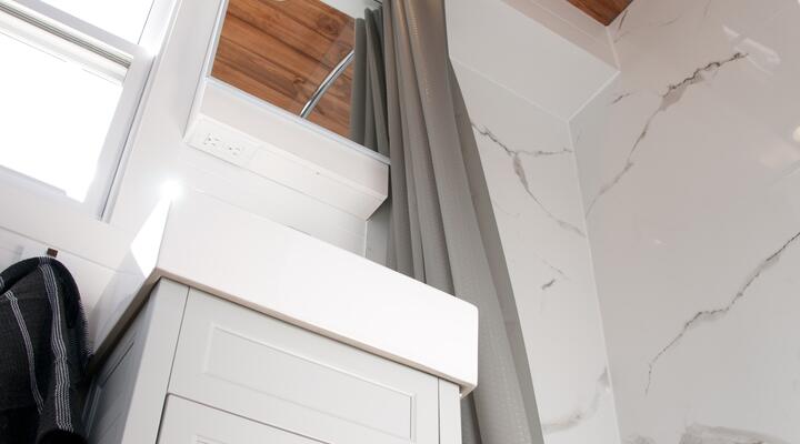 tiny house on wheels bathroom