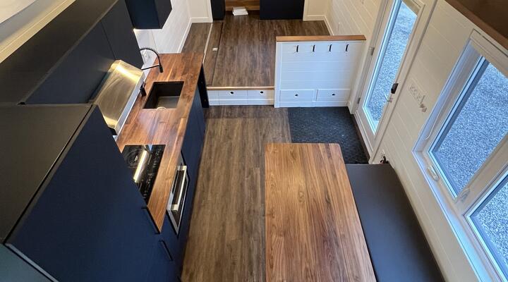 tiny house on wheels kitchen