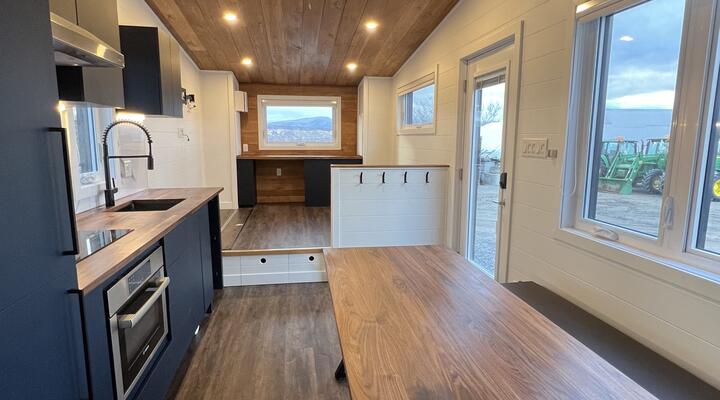 tiny house on wheels kitchen