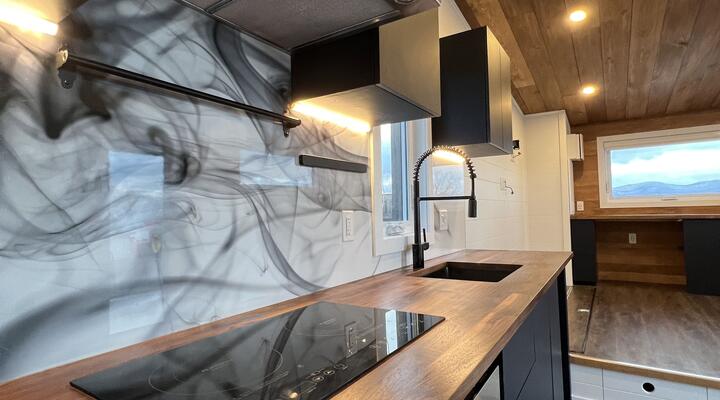tiny house on wheels kitchen